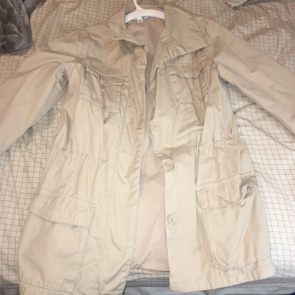 Light weight, khaki jacket